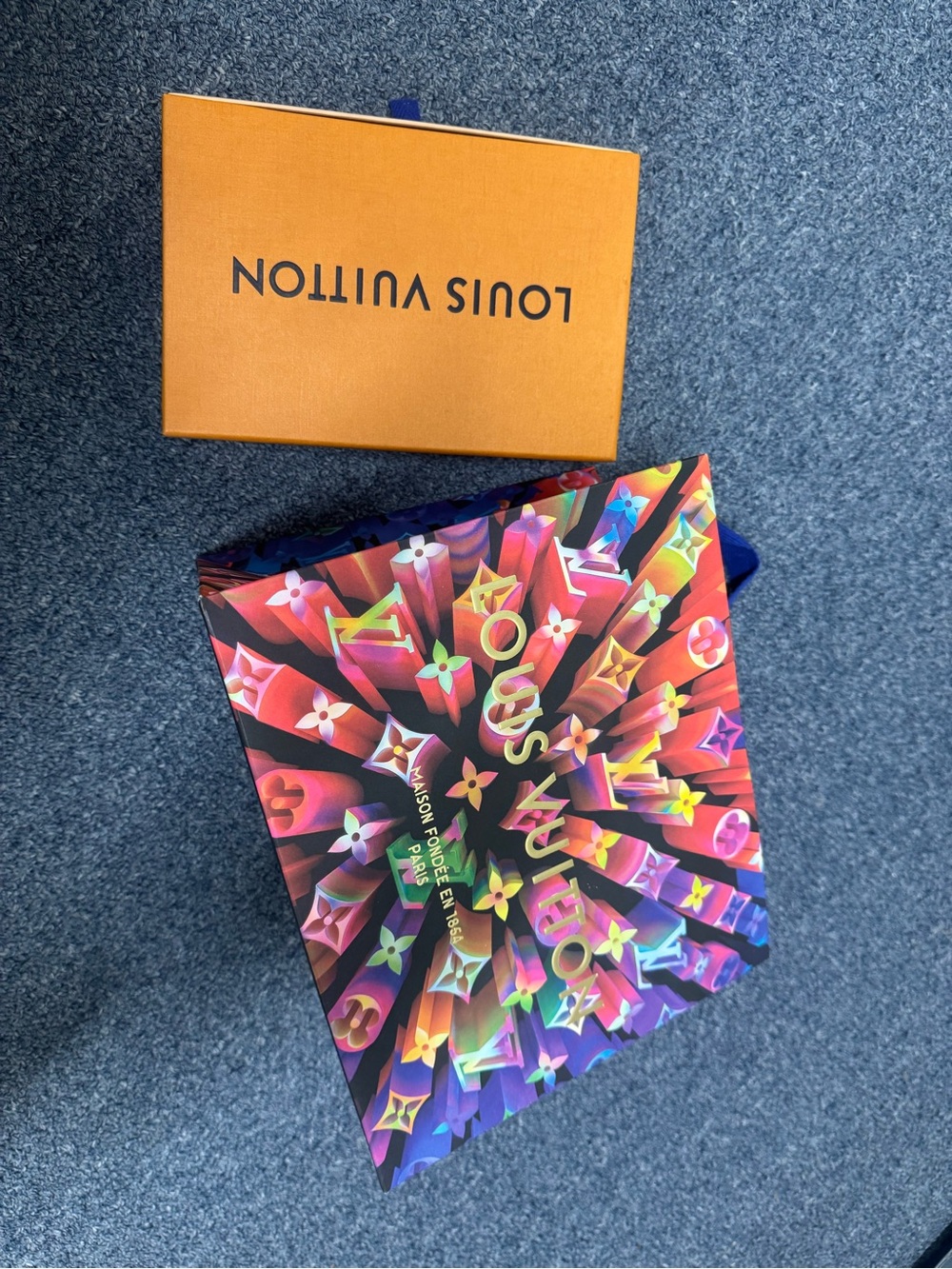 Louis Vuitton wallet box and bag - Picture 3 of 15